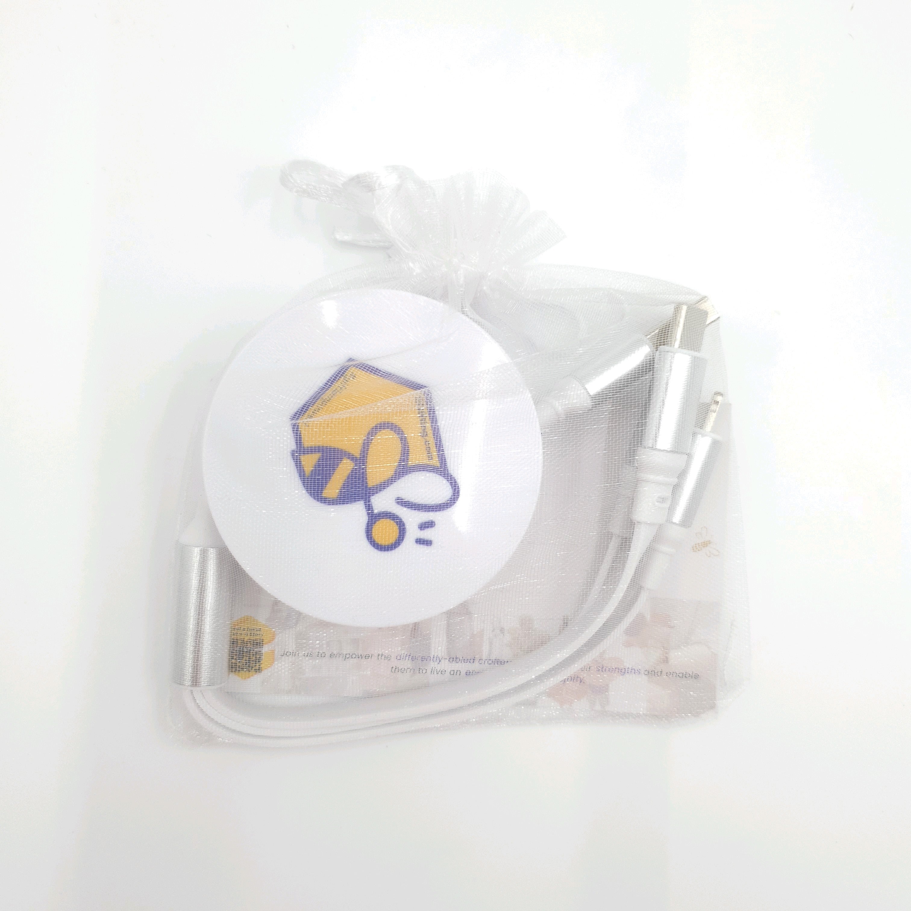 Retractable 100W 3 in 1 USB charge cable