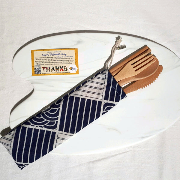 Bamboo cutlery set
