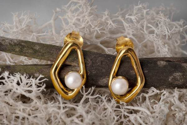Still Moon Earrings