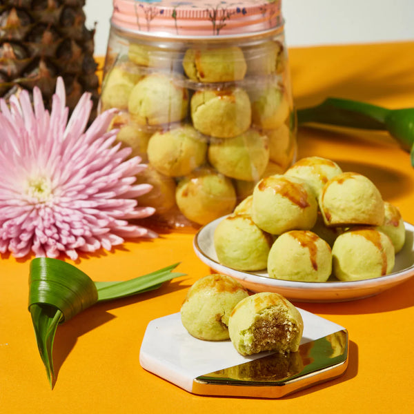 Fun Size Pandan Pineapple Ball